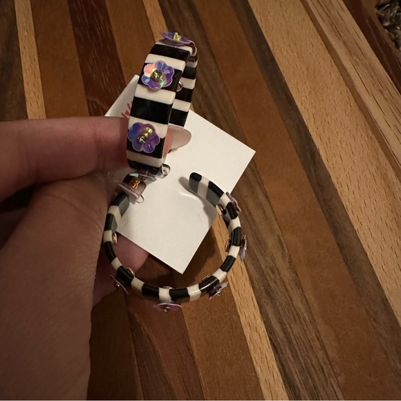 Betsey Johnson Stripe Flower Hoop Earrings - Picture 4 of 5